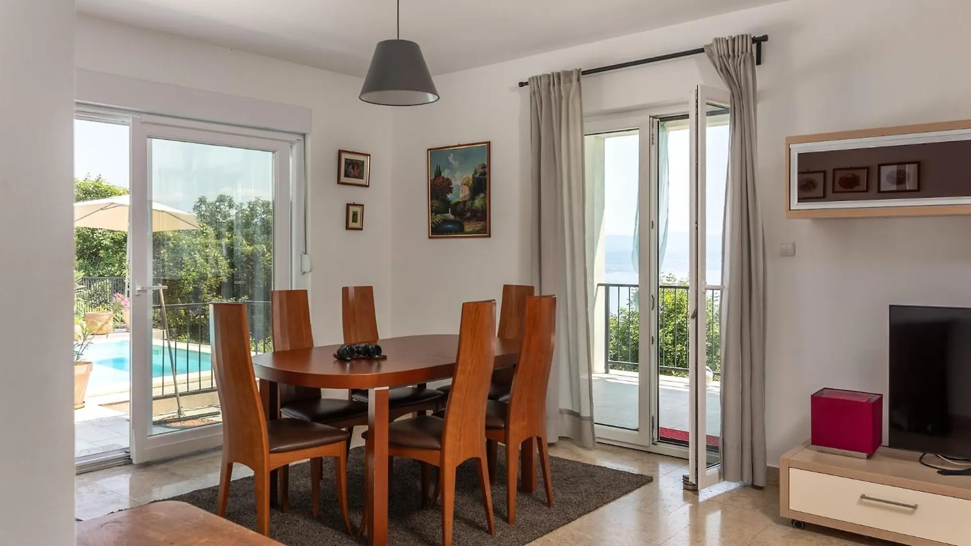 Holiday Home In Icici With Seaview, Balcony, Air Condition, Wifi