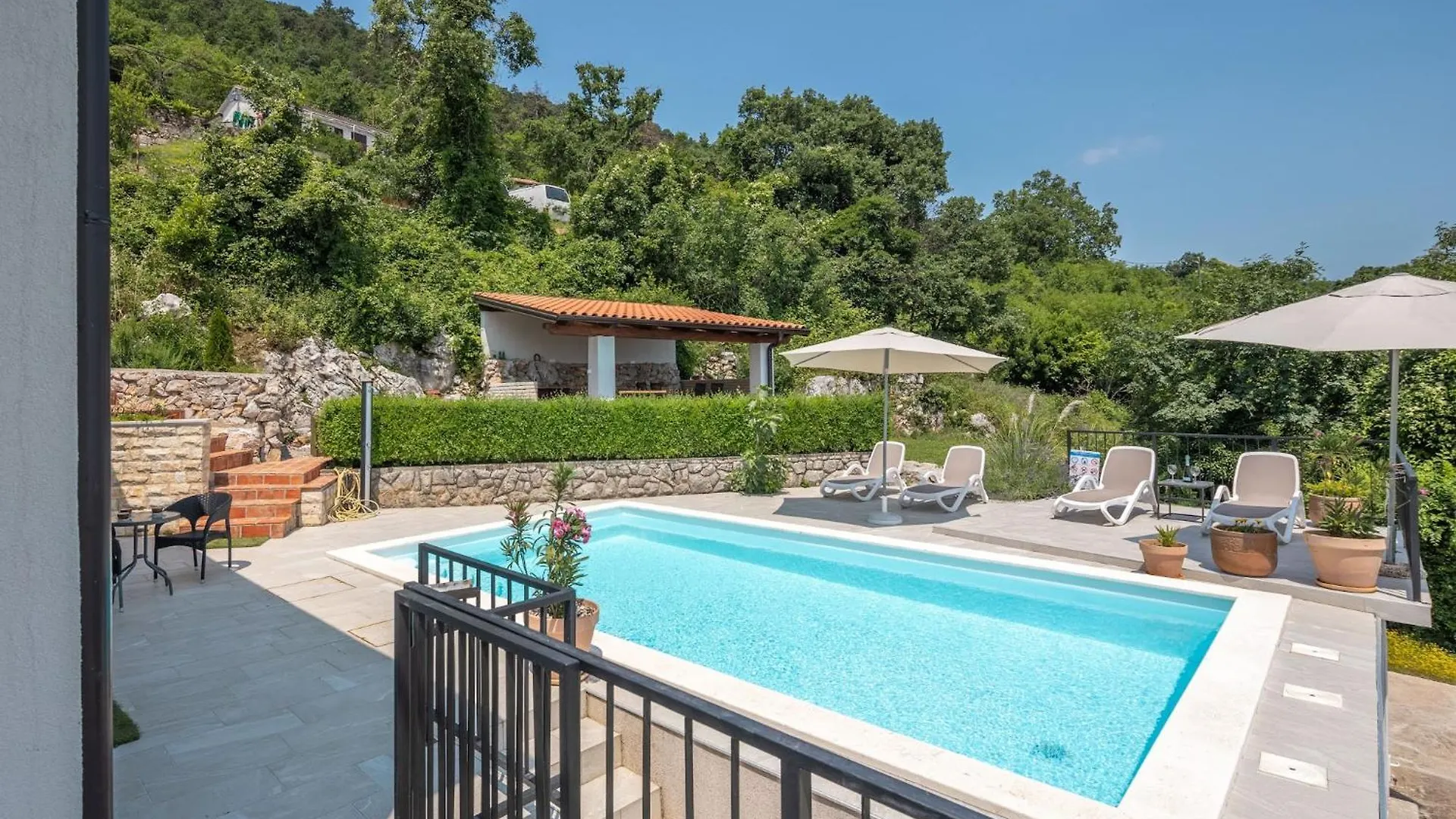 Holiday Home In Icici With Seaview, Balcony, Air Condition, Wifi Croatia